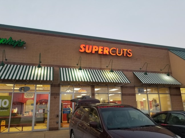 Storefront & Building Channel Letters