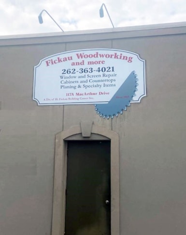 Exterior & Outdoor Signage | Service and Trade Organizations