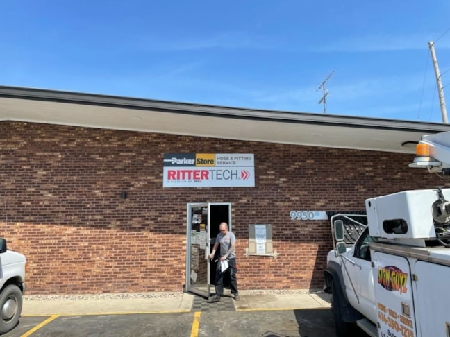 Exterior & Outdoor Signage | Service and Trade Organizations