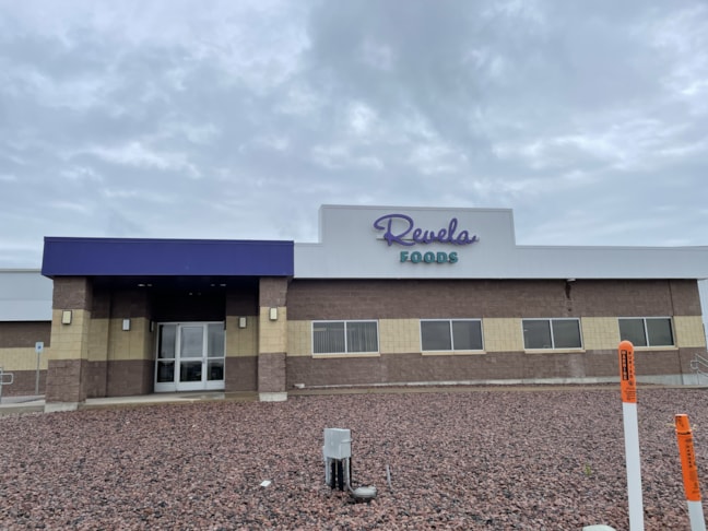 Storefront & Building Channel Letters