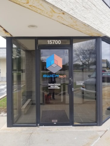 Window Decals, Signage & Graphics