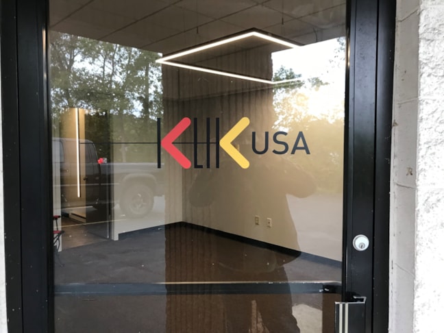 Window Decals, Signage & Graphics