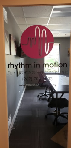 Window Decals, Signage & Graphics