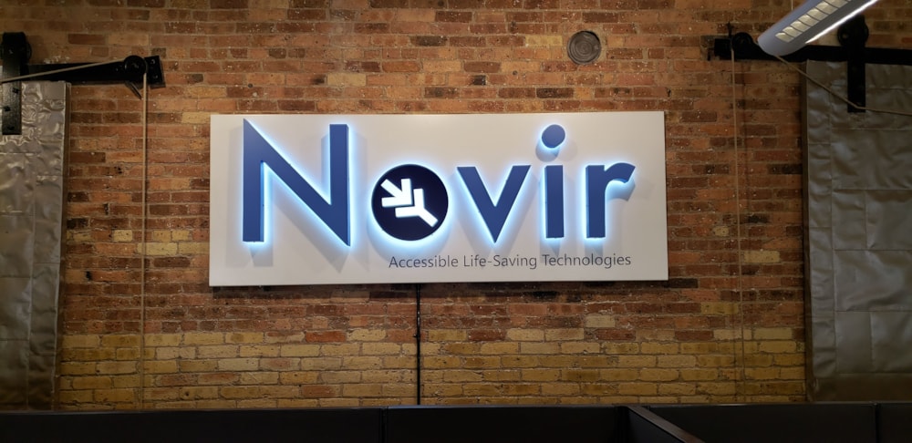 Edgelit and Backlit Signs | Professional Services