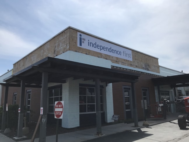 Fabric & Vinyl Outdoor Banners