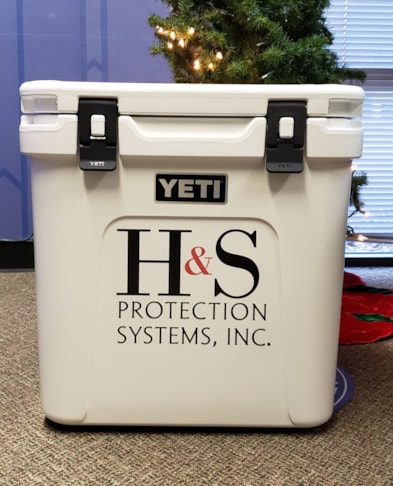 Custom Decals, Wraps & Lettering