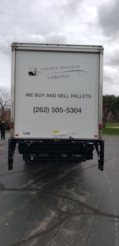 Vehicle Graphics & Lettering