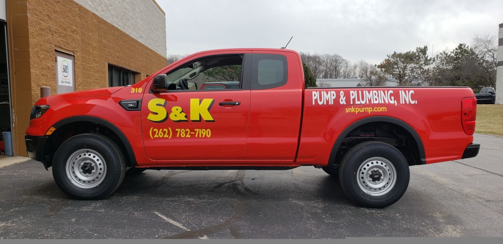 Vehicle Graphics & Lettering