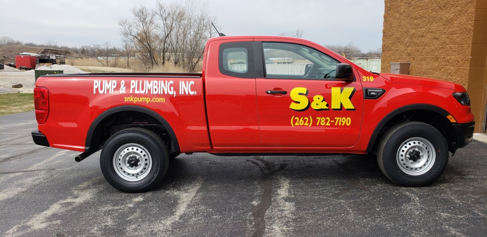 Vehicle Graphics & Lettering