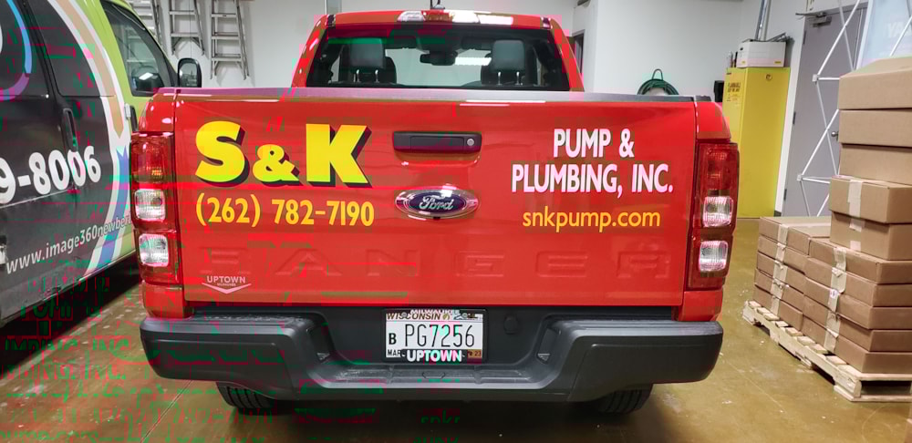 Vehicle Graphics & Lettering