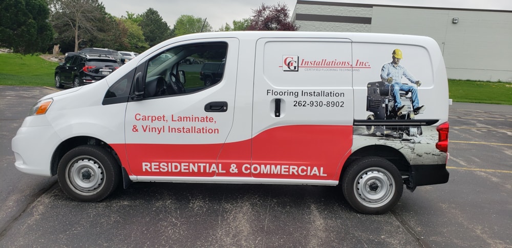 Vehicle Graphics & Lettering