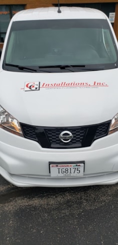 Vehicle Graphics & Lettering