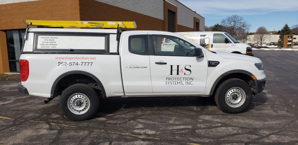 Vehicle Graphics & Lettering