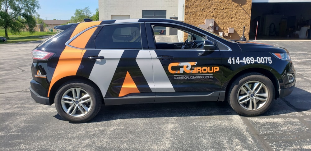 Vehicle Graphics & Lettering