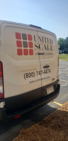 Vehicle Graphics & Lettering