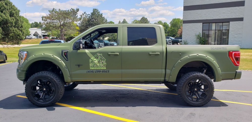 Vehicle Graphics & Lettering