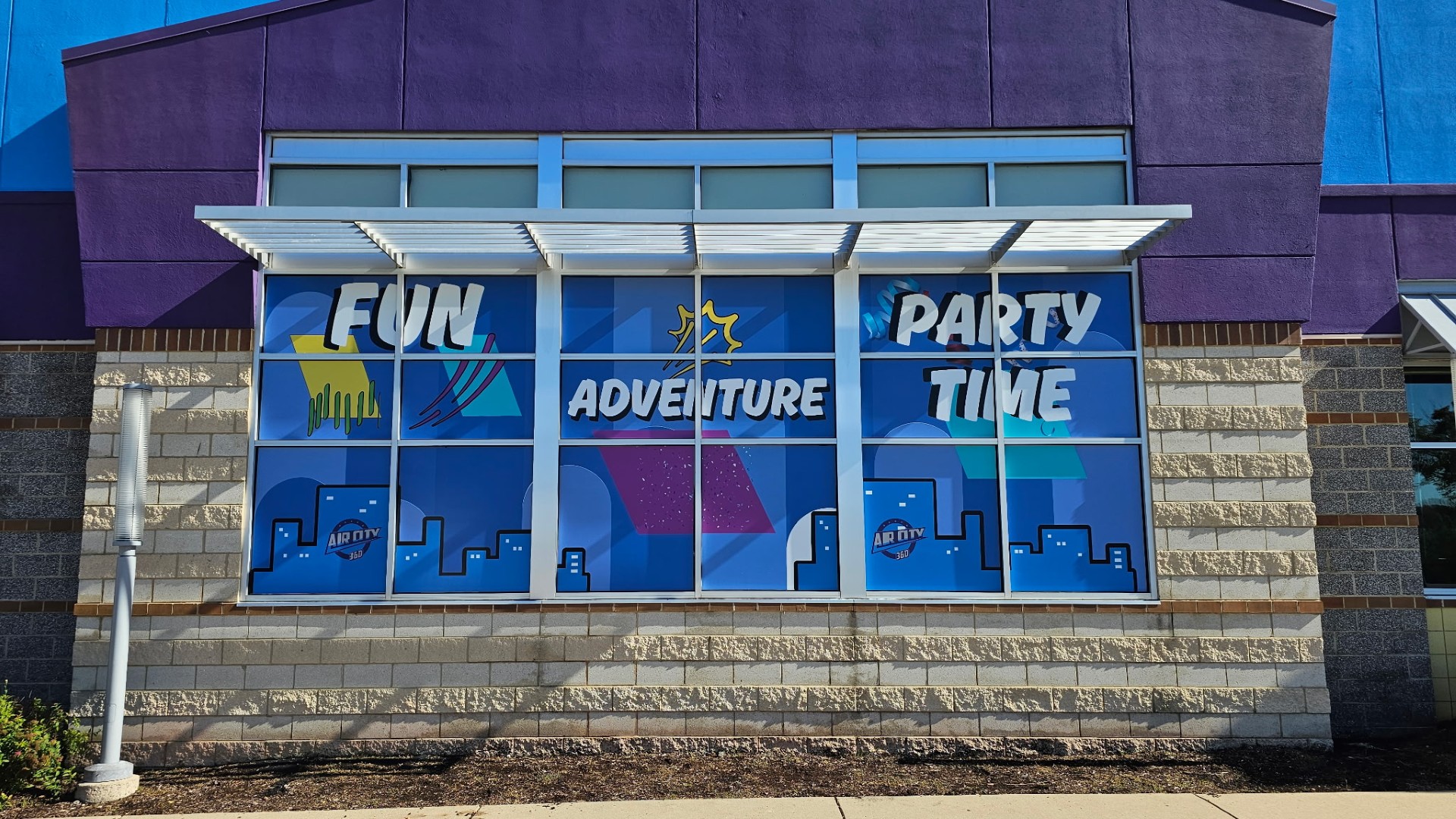 Window Graphics | Retail | New Berlin WI | Vinyl