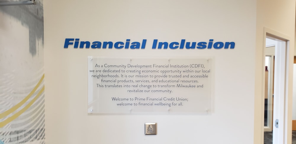 3D Signs & Dimensional Letters