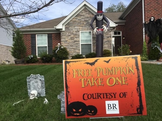 Bandit, Political & Commercial Yard Signs