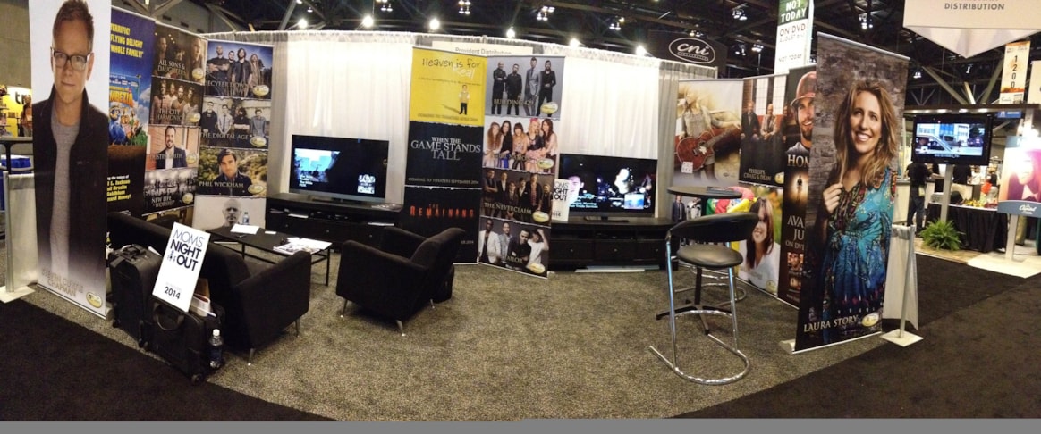 Fabric & Vinyl Indoor Banners