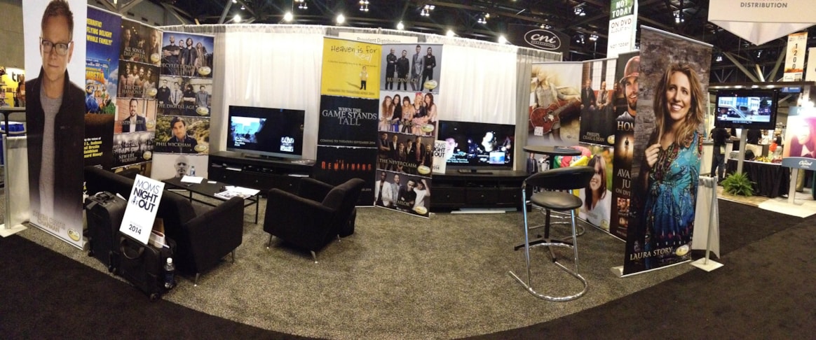 Fabric & Vinyl Indoor Banners