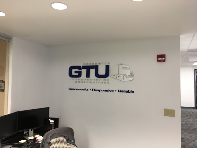 3D Signs & Dimensional Lettering