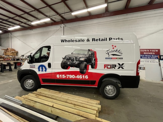 Vehicle Logo Graphics & Lettering