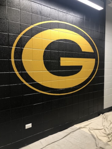 Wall Murals & Graphics