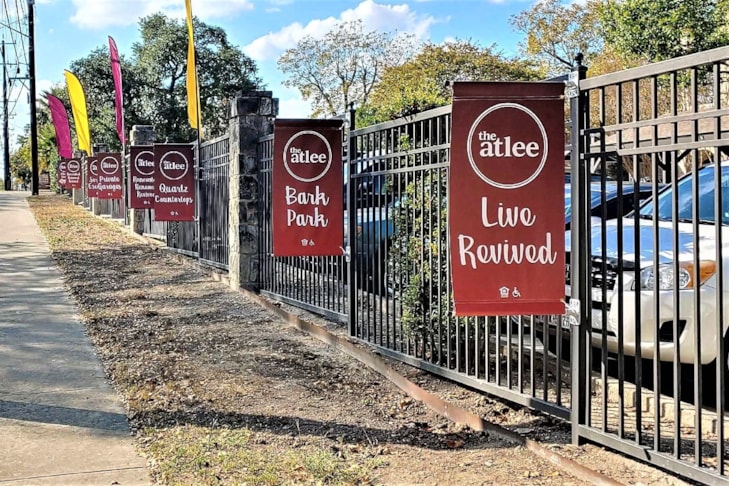 Boulevard and Street Pole Banners