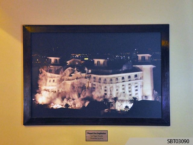 Wall Murals and Graphics