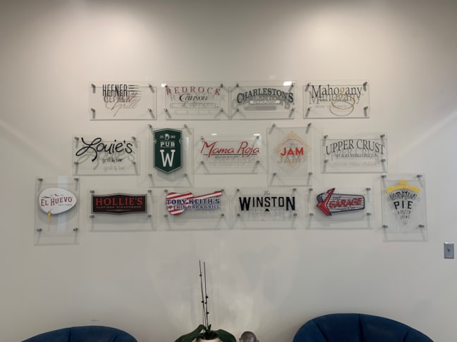 Custom Plastic & Acrylic Displays | Restaurants & Foodservice