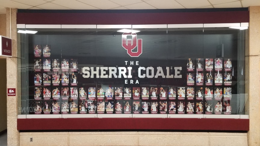 Custom Plastic & Acrylic Displays