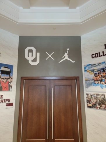 Dimensional Lettering & 3D Signs | College & University Signage